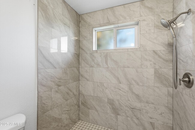 Building Photo - 17853 N 43rd Dr