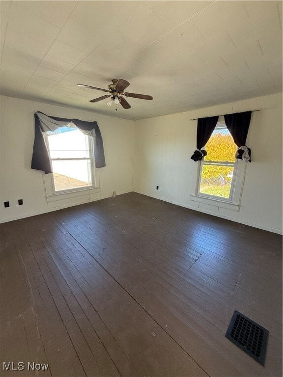 Building Photo - 28 S Shawnee Ave