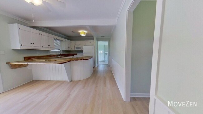 Building Photo - 109 Foxwood Ln