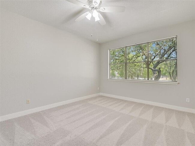 Building Photo - 8402 Cima Oak Ln