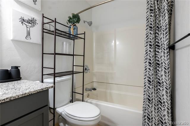 Building Photo - 1517 S Owens St