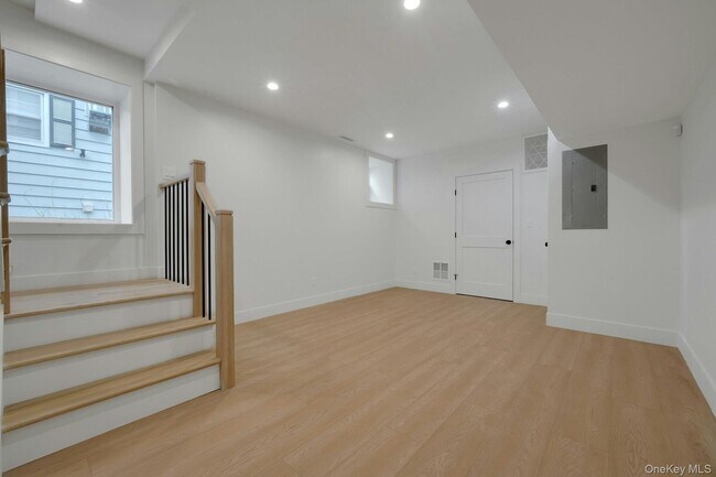 Building Photo - 278 Washington Ave