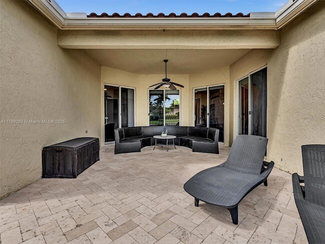 Building Photo - 754 Sunflower Cir