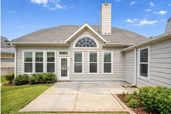 Building Photo - 2514 Camata Way