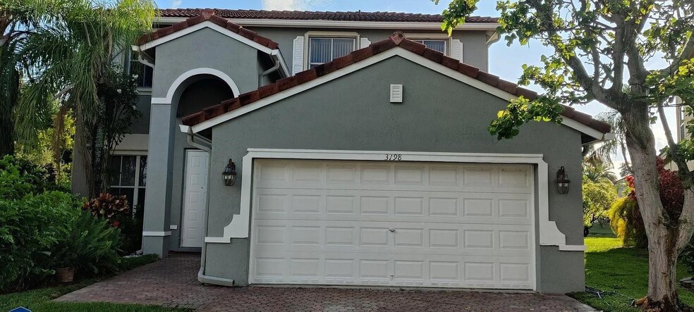 Primary Photo - 3198 SW 132nd Ave