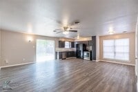 Building Photo - 618 S San Jose Dr