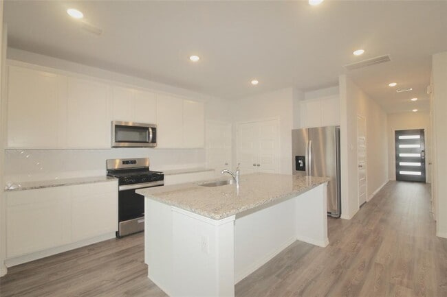 Building Photo - 23235 Spring Genesis Ln