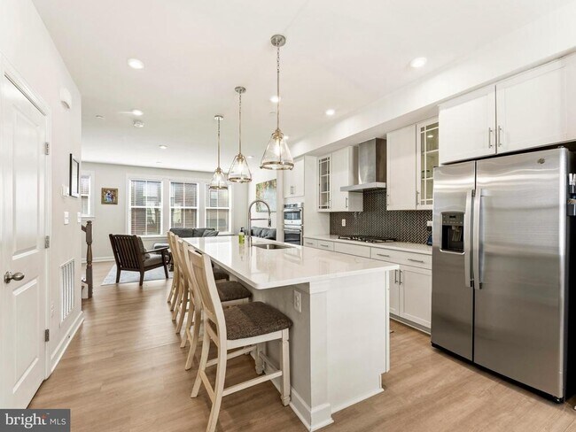 Building Photo - 2841 Hokie Ln