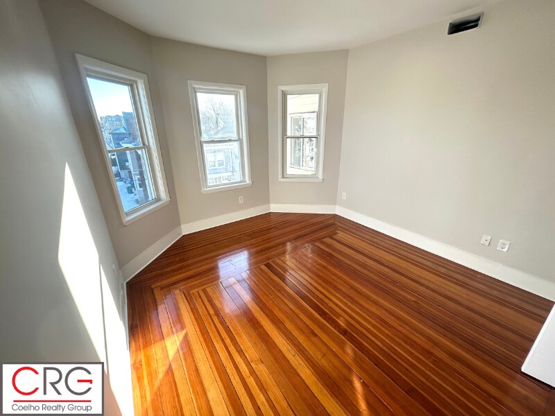 Building Photo - 79 3rd St