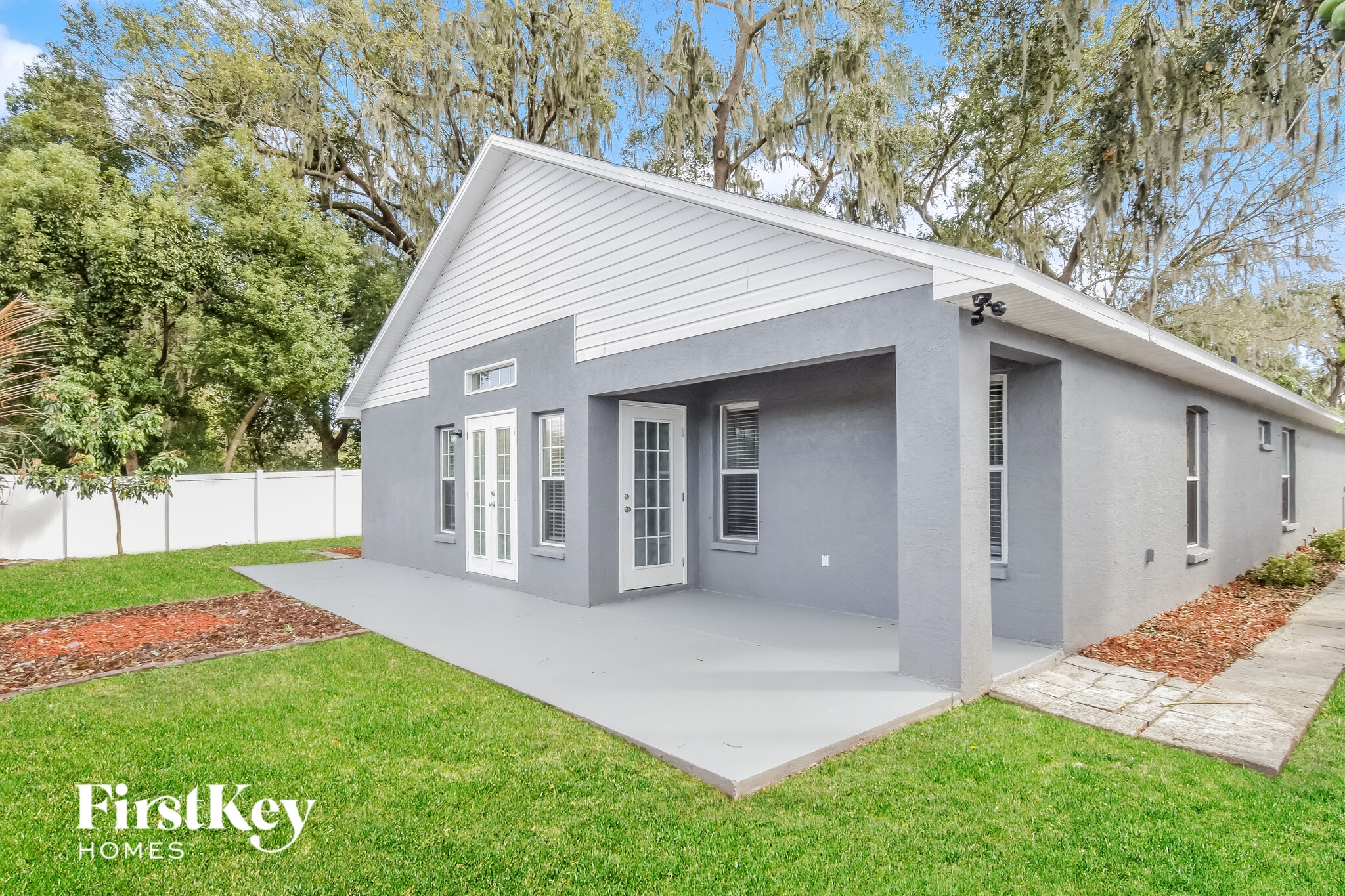 Building Photo - 516 Valencia Park Dr