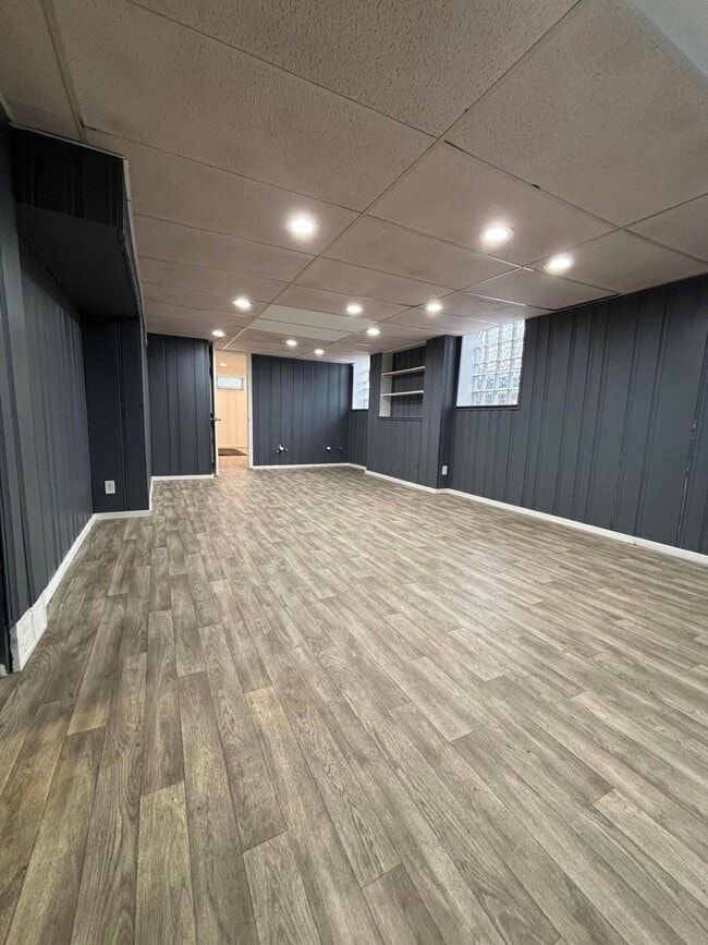 Building Photo - 514 Enfield Rd