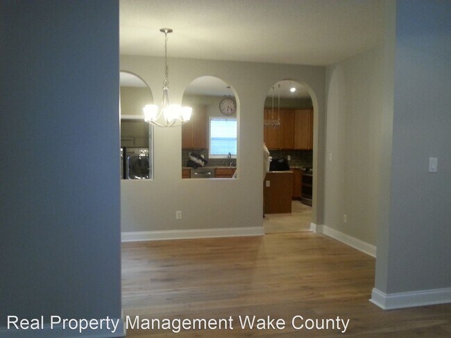 Building Photo - 3 br, 2.5 bath House - 8712 Blakehurst Drive