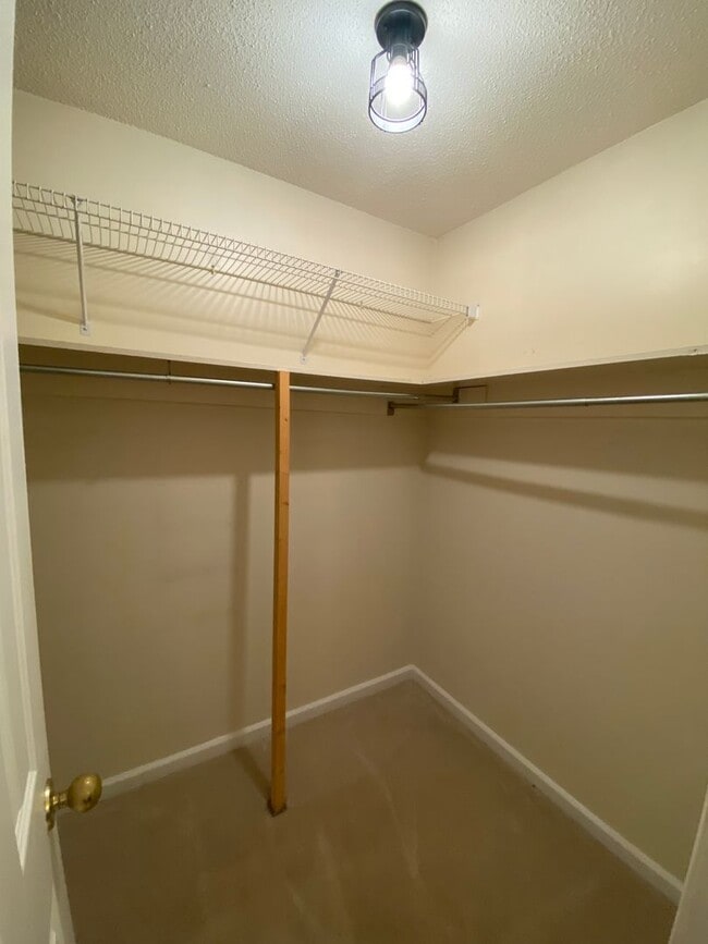 Building Photo - Coming Soon!