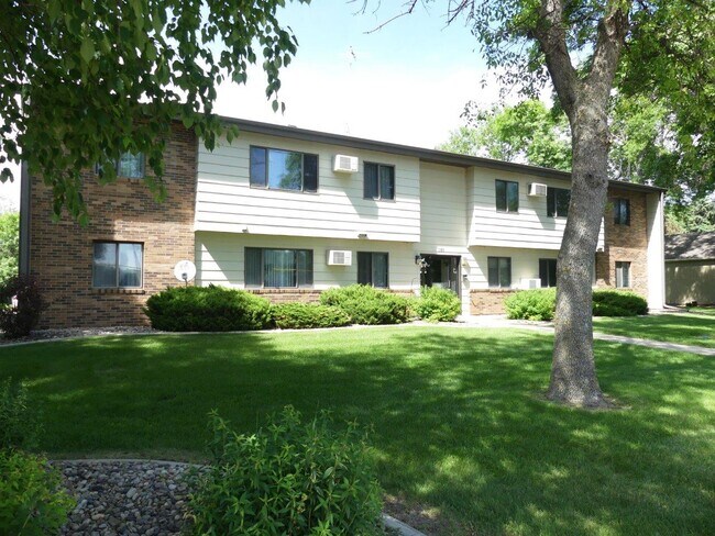 Exterior - Volga Manor Apartments