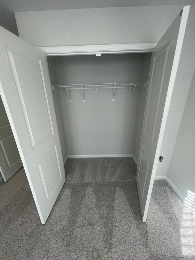 Building Photo - Charming 3 Bedroom Home located in Wake Forest