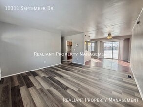 Building Photo - 10311 September Dr