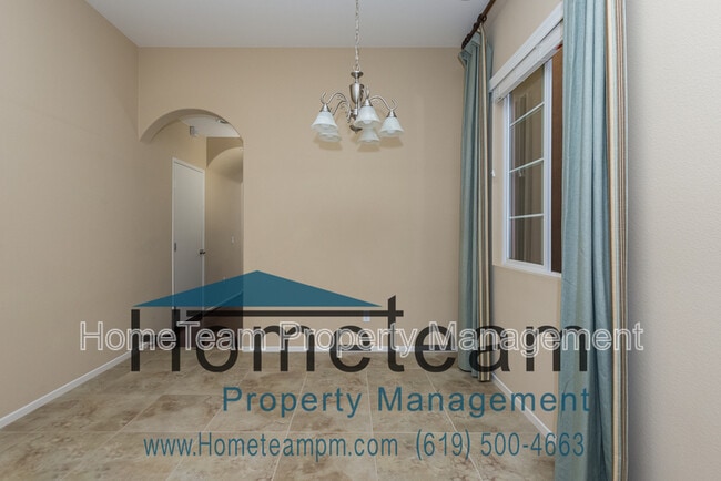 Building Photo - 1540 Avenida Merida