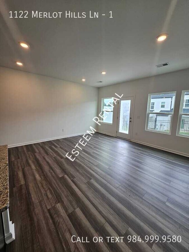 Building Photo - 1122 Merlot Hills Ln.
