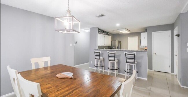 Building Photo - 2230 Canebreak Crossing