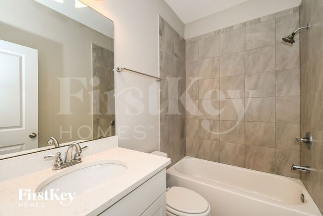 Building Photo - 1148 Laurel Valley Dr