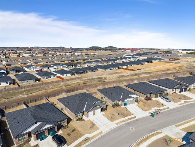 Building Photo - 1254 Lehmann Dr