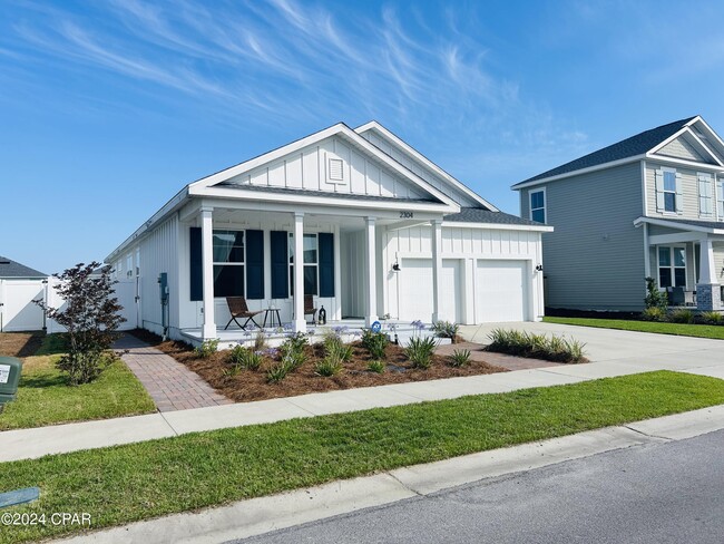Building Photo - 2304 Calamint St