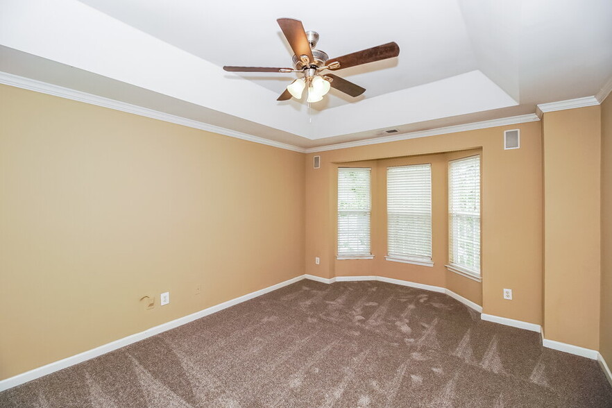 Building Photo - 8936 Coppermine Ln