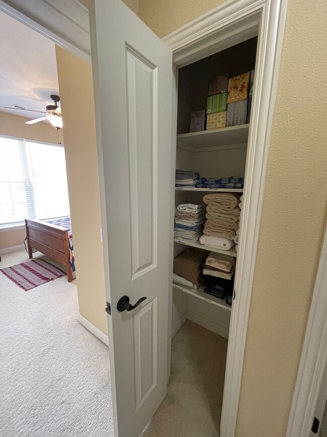 Building Photo - Fully-Furnished 3 Bedroom Condo in Smithton Crossing - Perfect for Traveling Professionals!