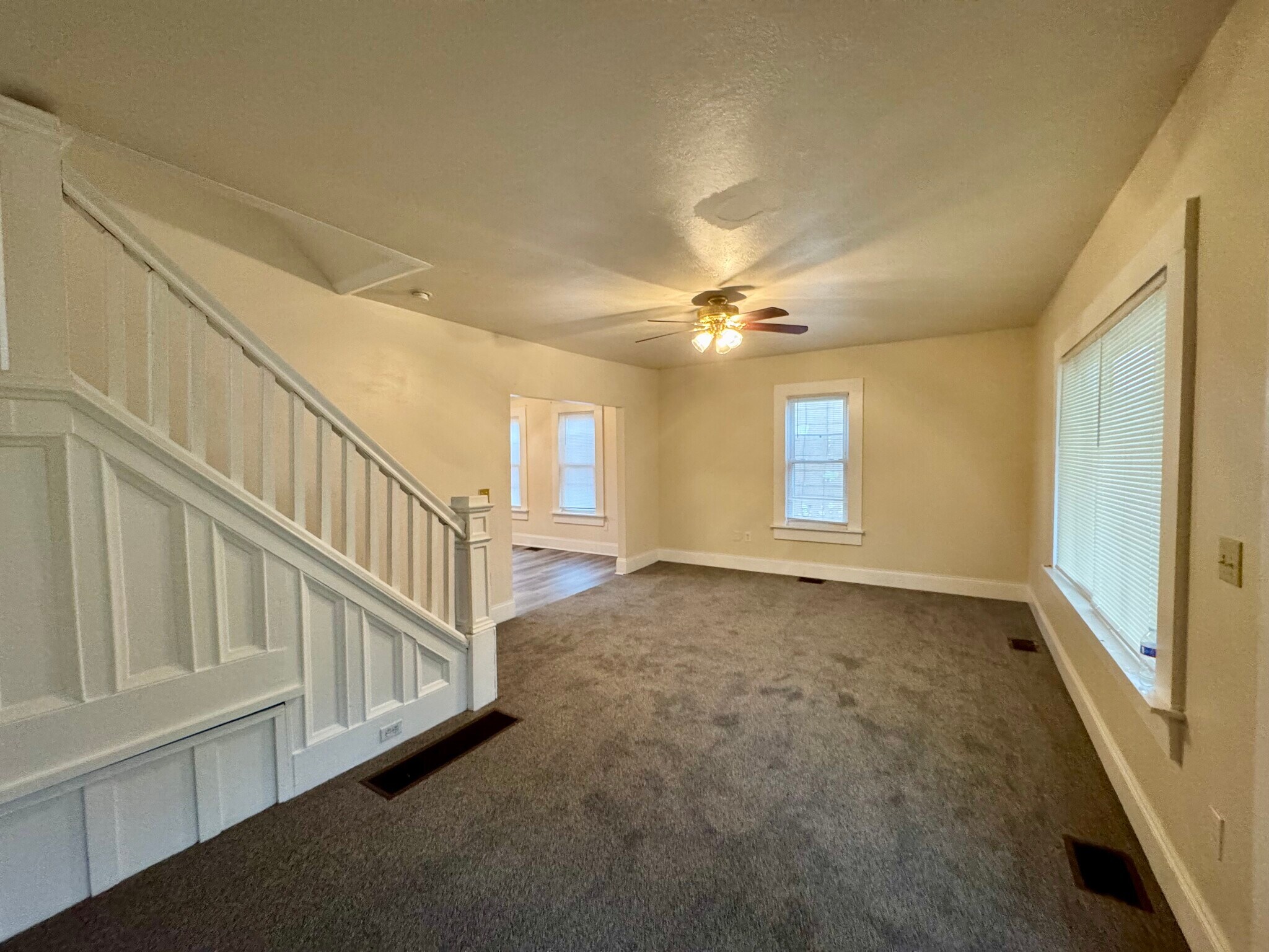 Building Photo - 2442 16th St NE