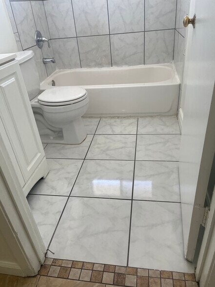 Building Photo - 26 Nedra Ct