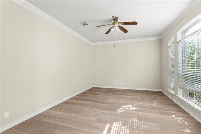 Building Photo - 5916 Rickerhill Ln