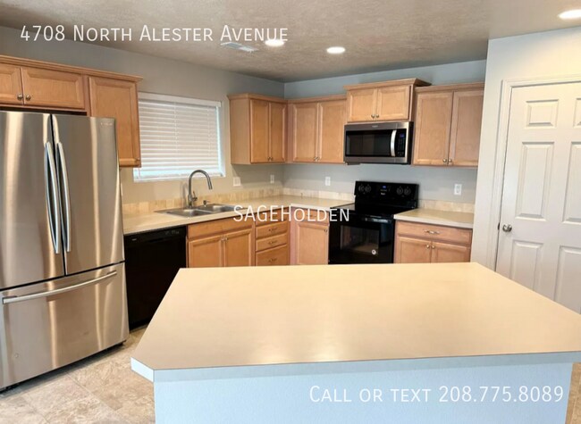 Building Photo - 4708 N Alester Ave