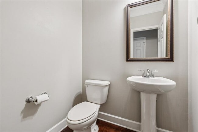 Building Photo - 1514 Woodbridge Way NE