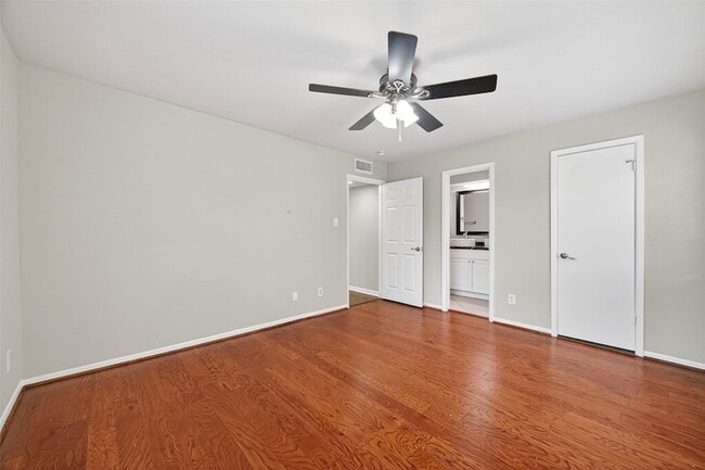 Building Photo - 1114 Augusta Dr