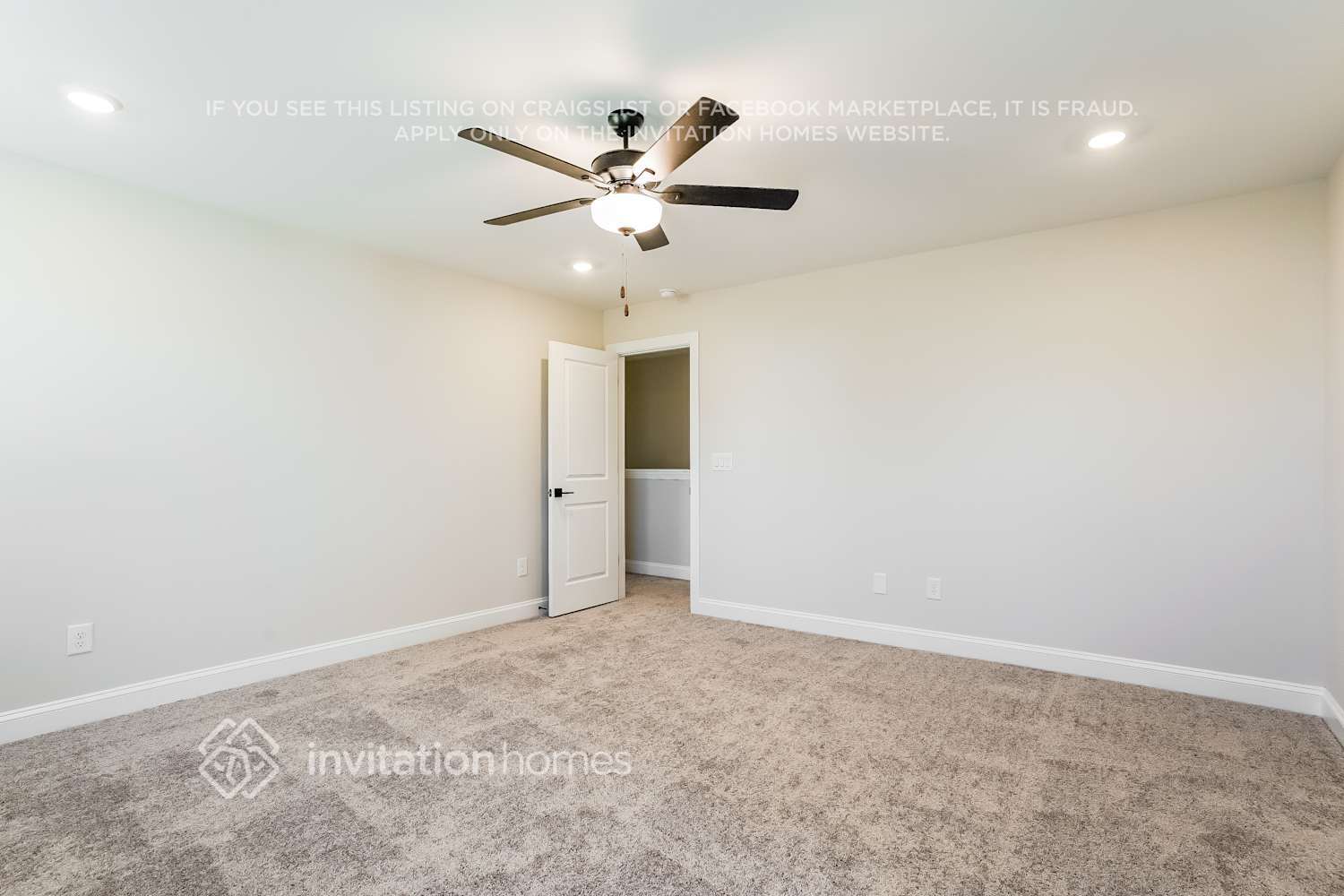 Building Photo - 504 Azalea Gaze Dr