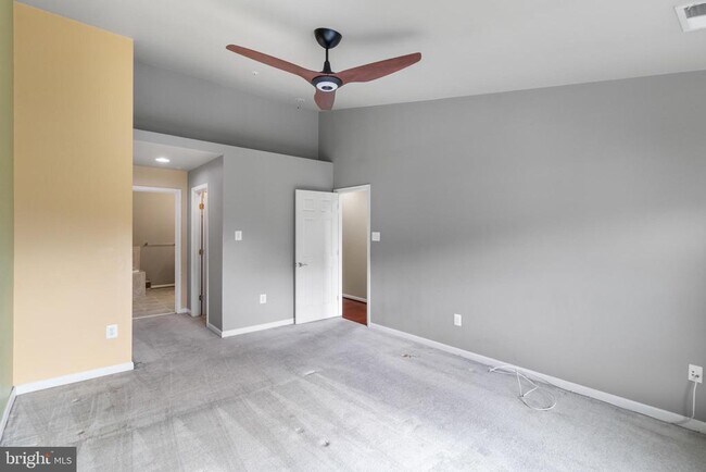 Building Photo - 7022 Black Oak Rd