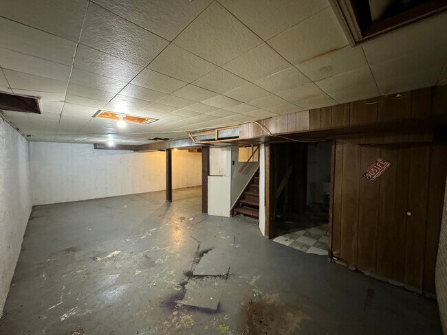 Building Photo - 29636 Edward Dr