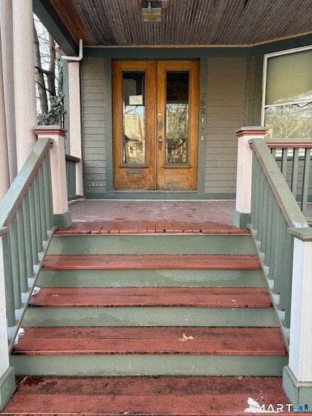 Building Photo - 792 Elm St