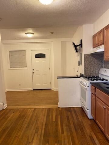 Building Photo - 34 Franklin Ave