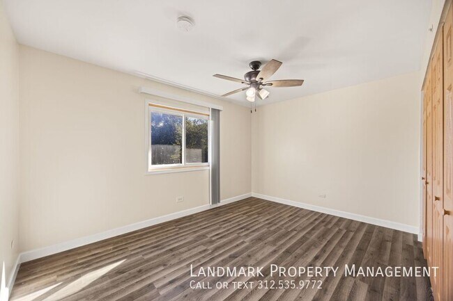Primary Photo - 10440 Natoma Ave