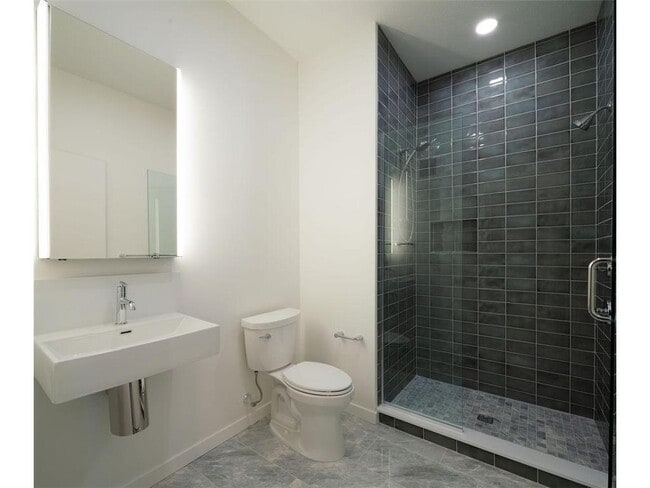 Building Photo - 100 West Dr