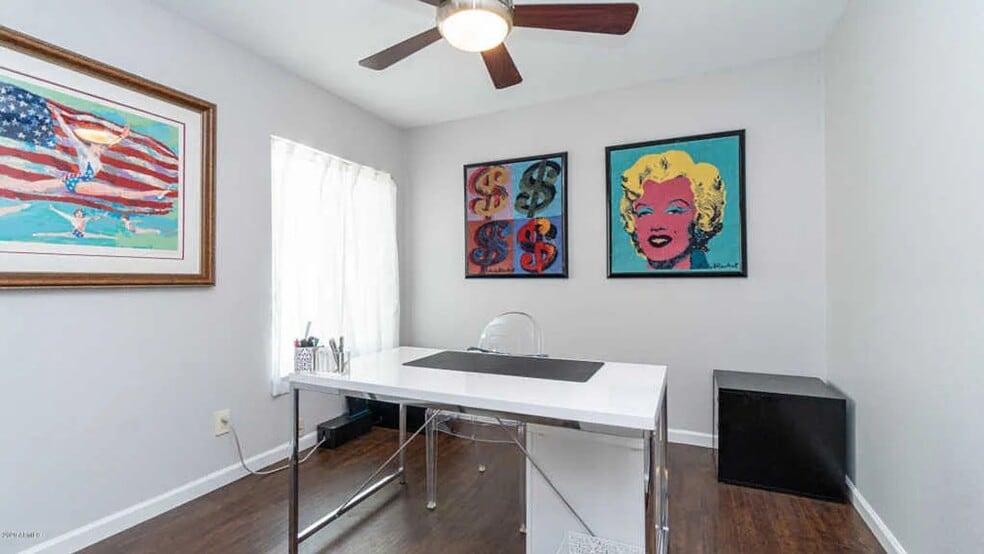 Building Photo - 318 W Sandra Ter