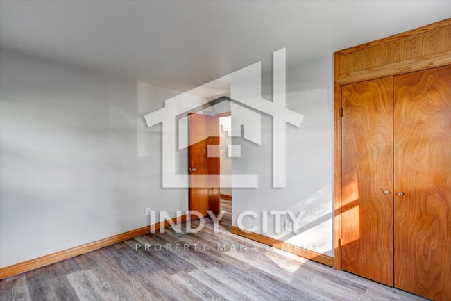 Building Photo - 90 Bryant Ct