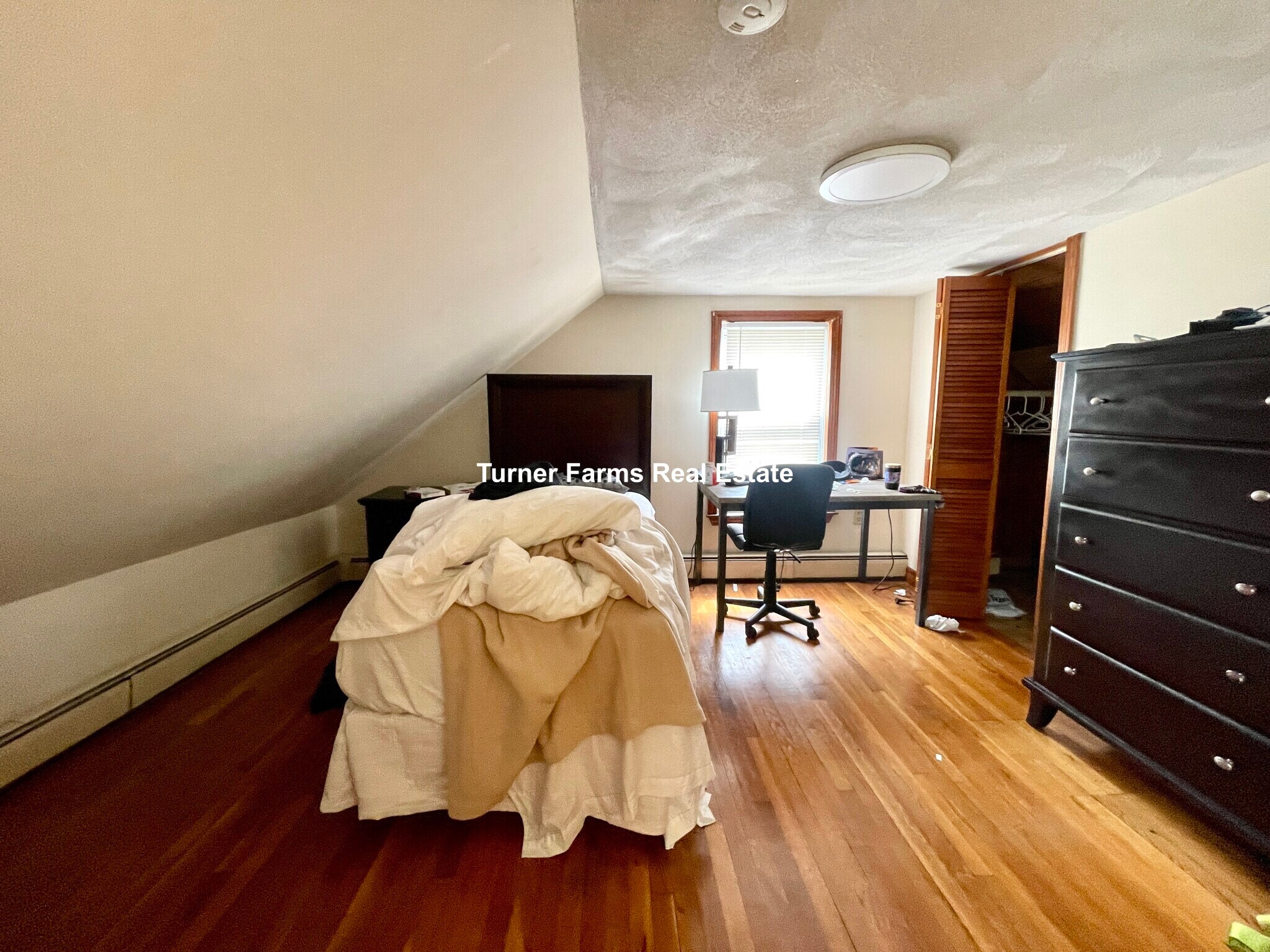 Building Photo - 585A Somerville Ave