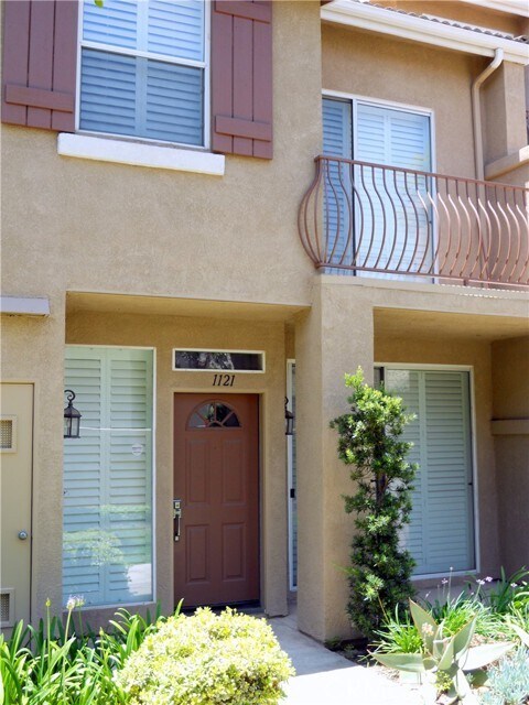 Building Photo - 1121 S Positano Ave