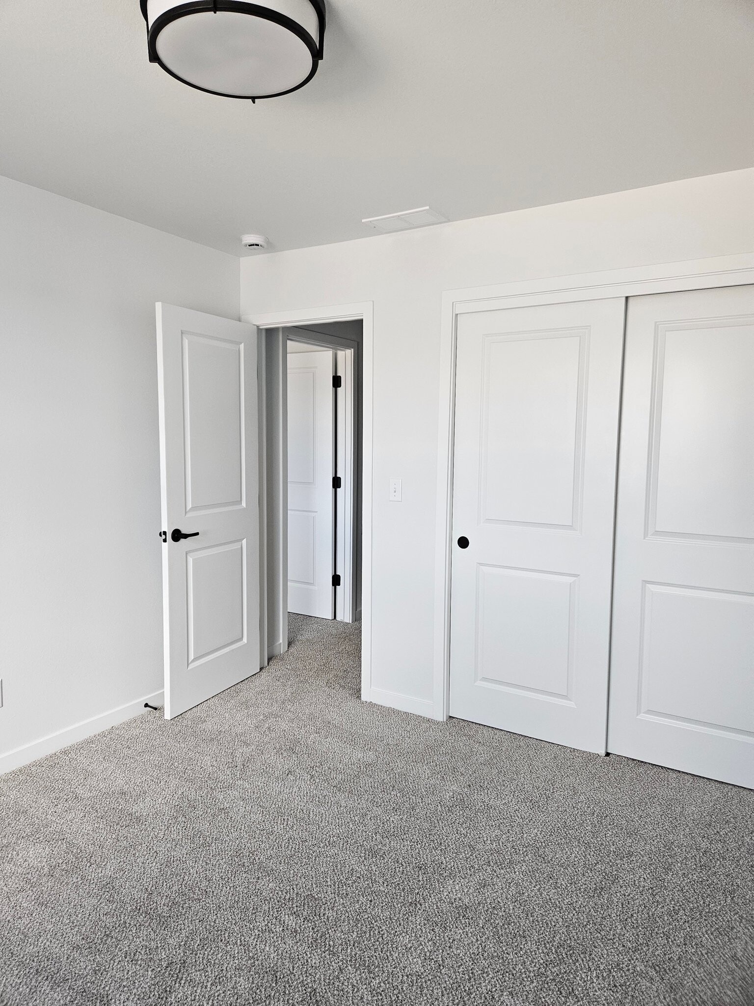 Building Photo - 1202 S 9th St