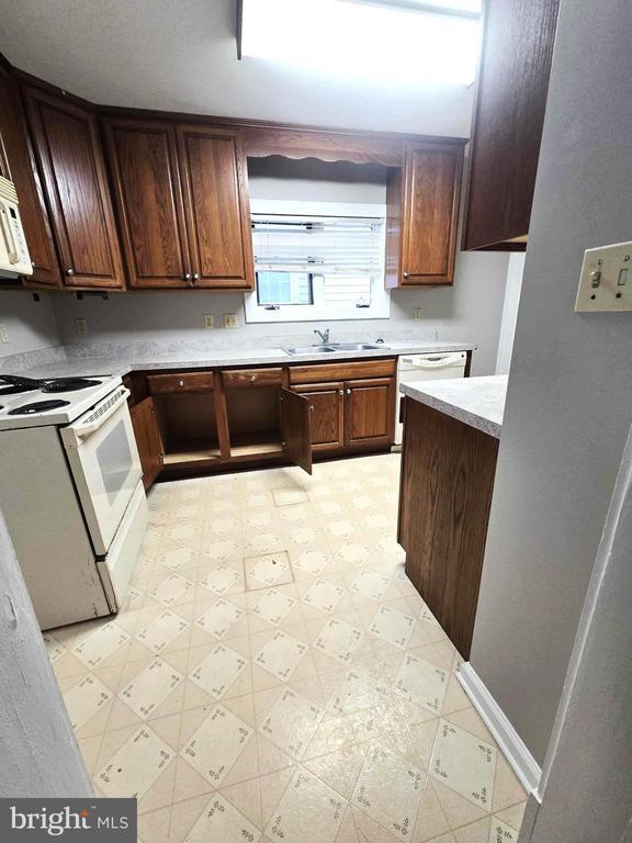 Building Photo - 310 Ohio Ave