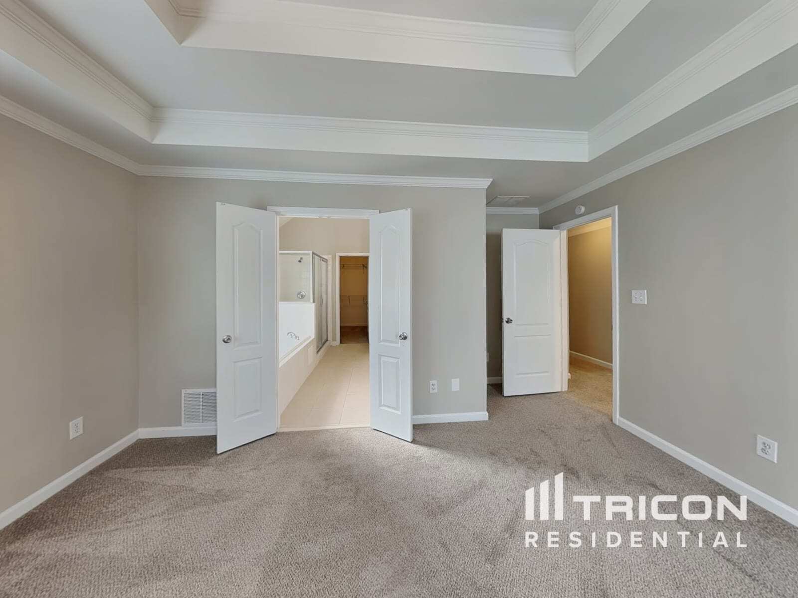 Building Photo - 9260 Carnes Estates Dr