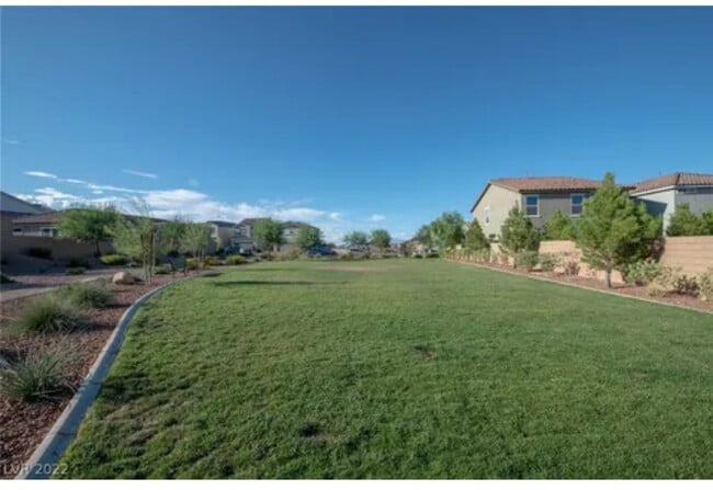 Building Photo - 8710 Glen Echo Ave