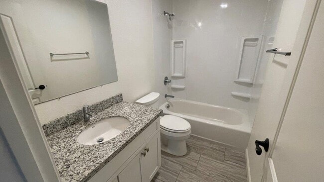 Building Photo - 1919 Ygnacio Valley Rd